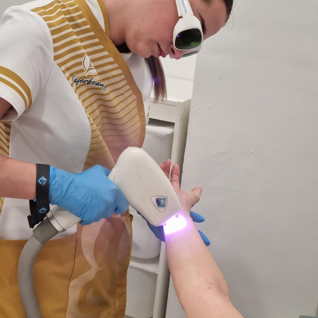 Alt: Centro de depilación láser en Badajoz